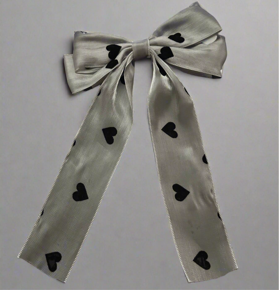 “Black Heart Lovers” Oversize Cute Hairbow