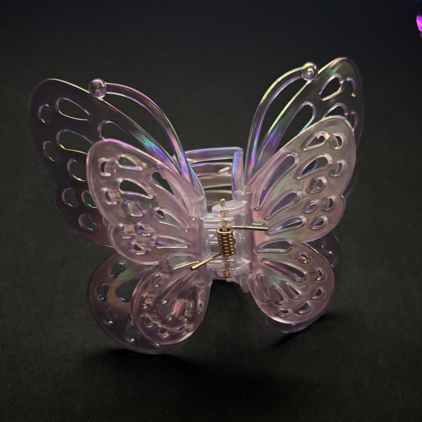 “Clear Flying” Butterfly Illusion 3D Hair Claw Clip