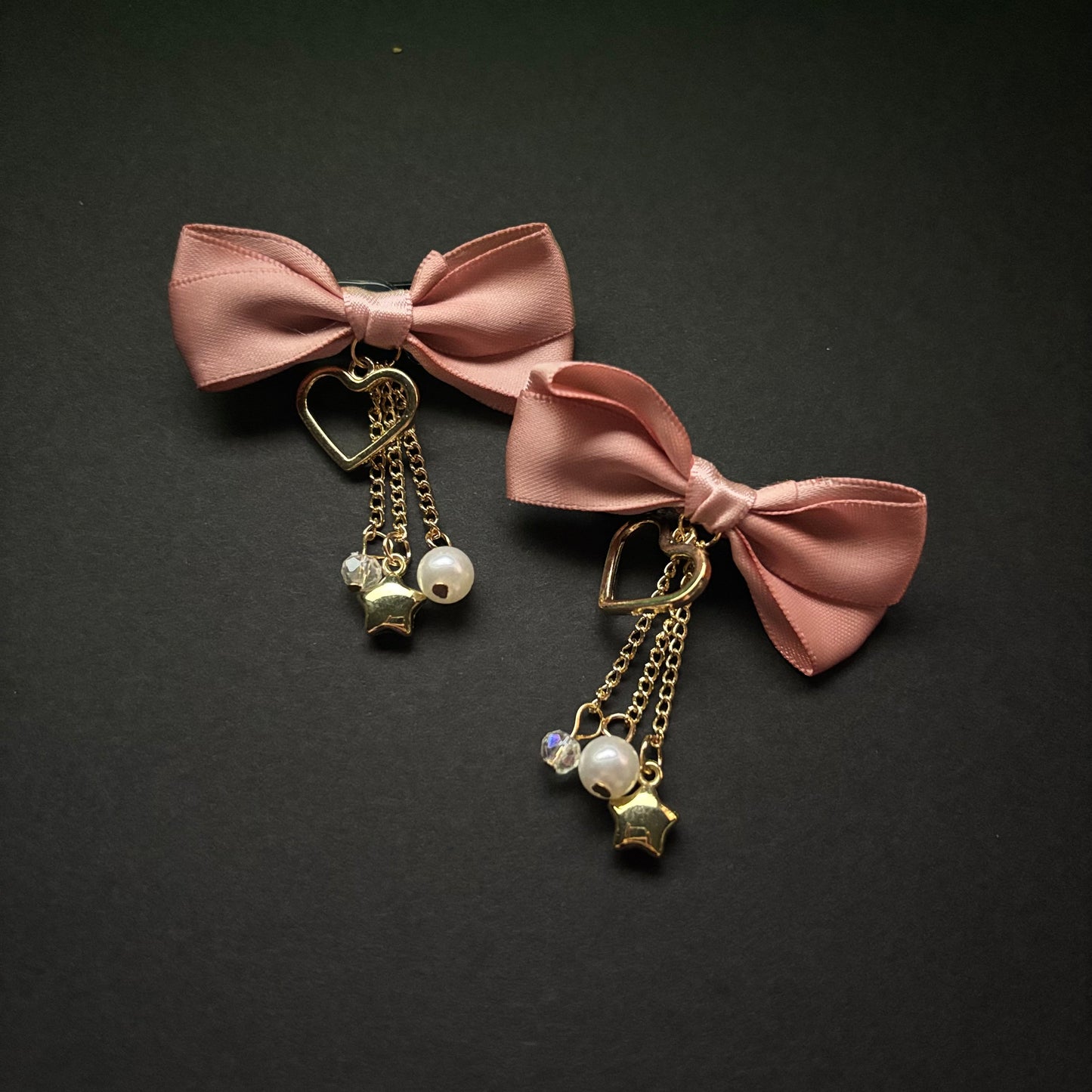 “Lovers Quarrel” Cutesy Dangle 2pc Hair Bows