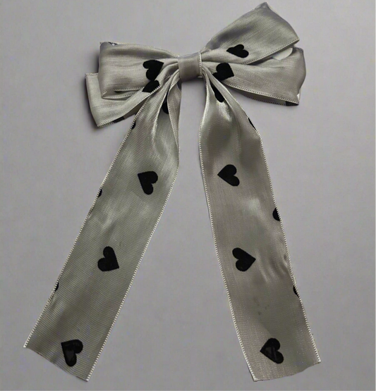“Black Heart Lovers” Oversize Cute Hairbow