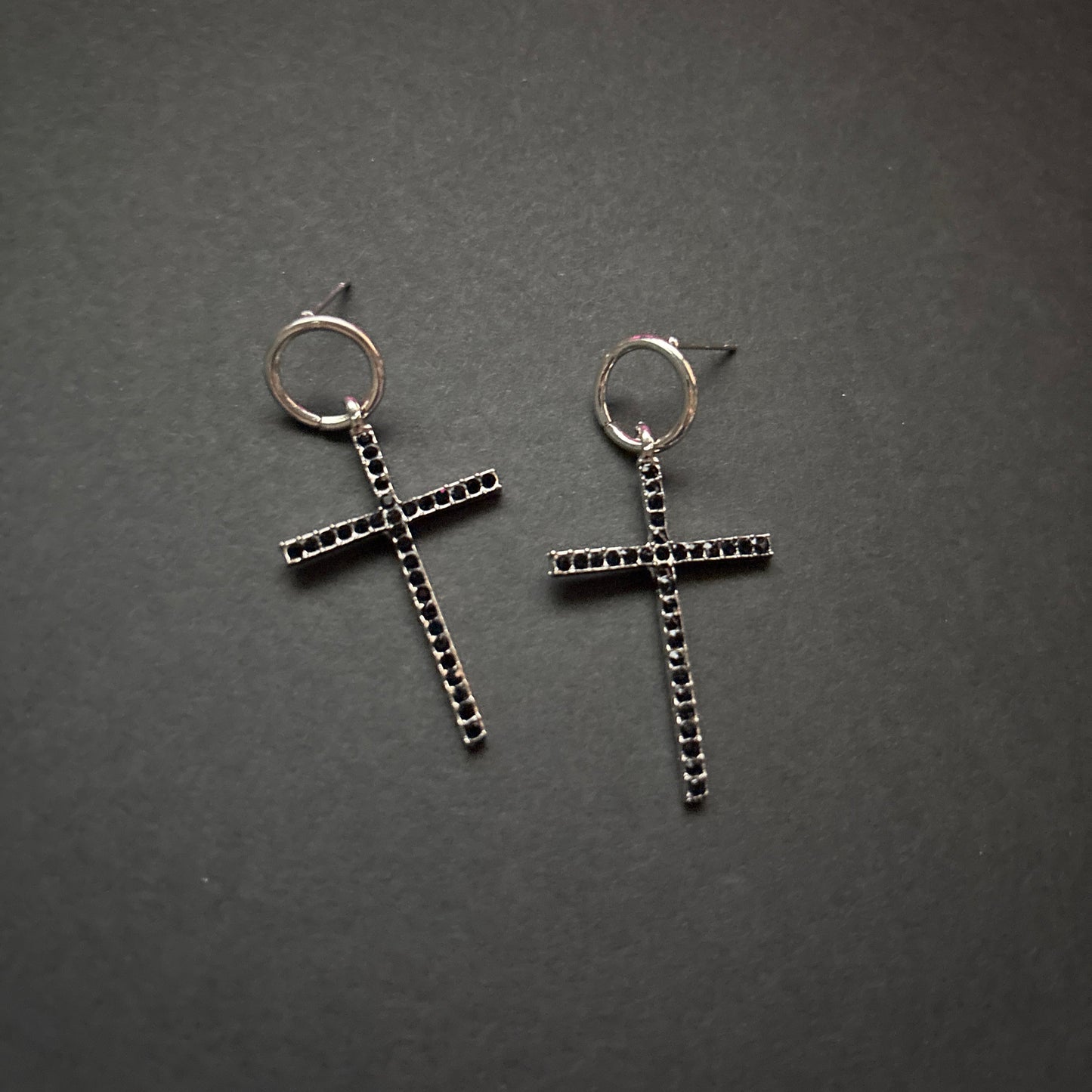 “Glamour” Gothic Rhinestone Cross Earrings