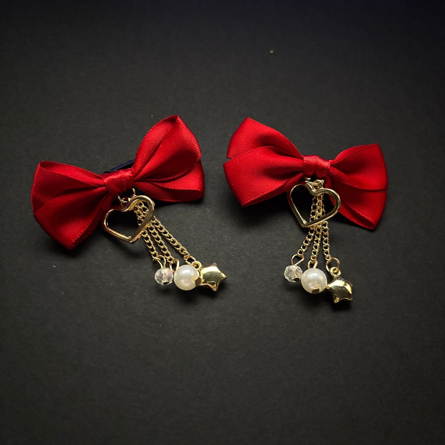 “Lovers Quarrel” Cutesy Dangle 2pc Hair Bows