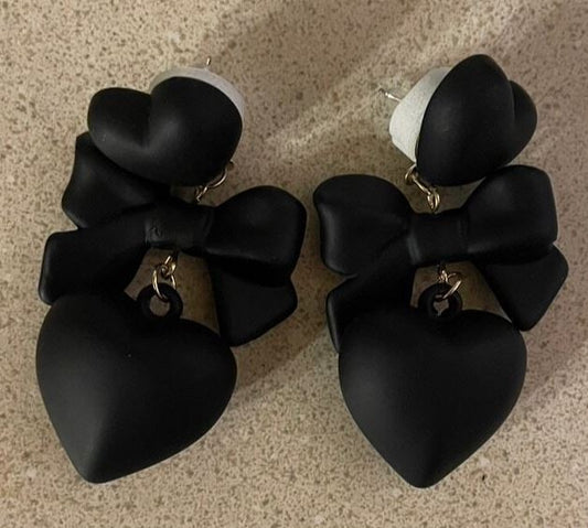 "Max Love" Maximalism Black Matte Heart Bow Earrings