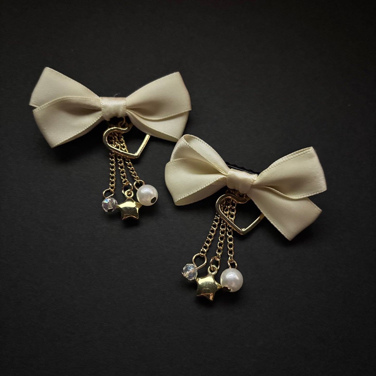 “Lovers Quarrel” Cutesy Dangle 2pc Hair Bows